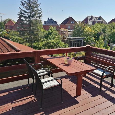 Sonnendeck Mit Dachterrasse & Parkplatz By Abcwismar Apartment Bagian luar foto