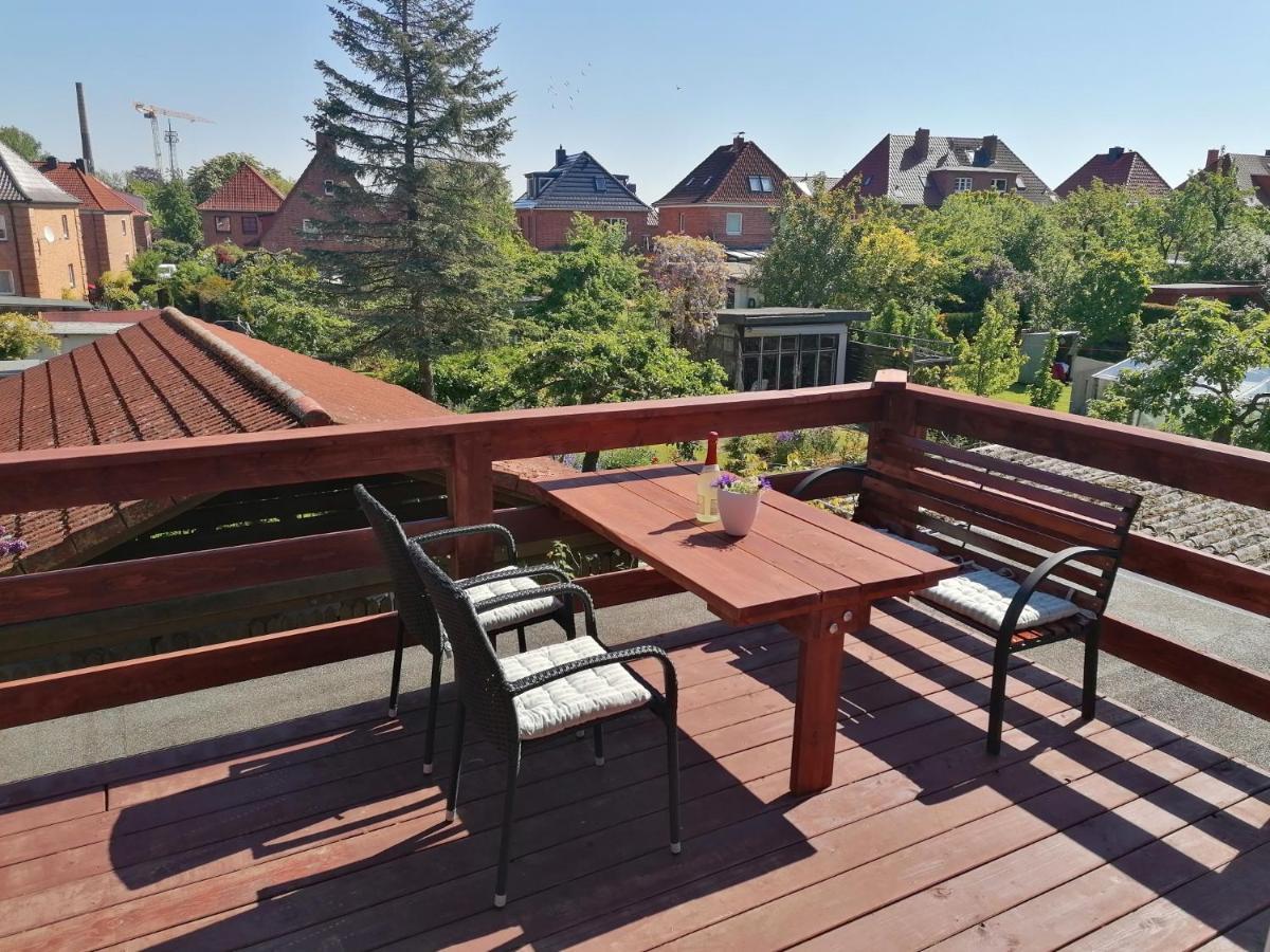 Sonnendeck Mit Dachterrasse & Parkplatz By Abcwismar Apartment Bagian luar foto